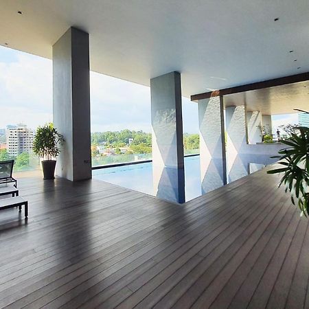 Kl Sentral, Est Bangsar By Skylimit Suites Kuala Lumpur Extérieur photo